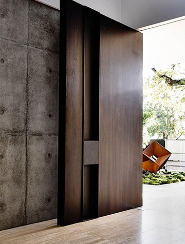 Aluminum pivot entrance door for villa