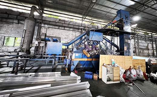 Sandblasting process for aluminum profile surface